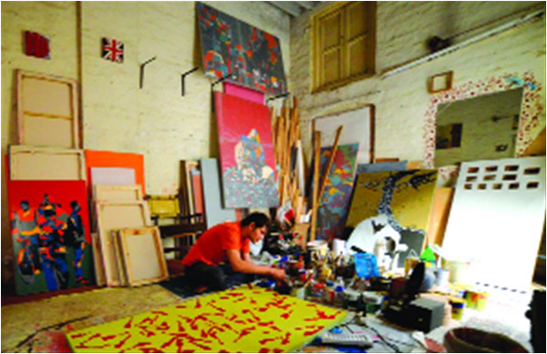Qadir Jhatial at work in his studio