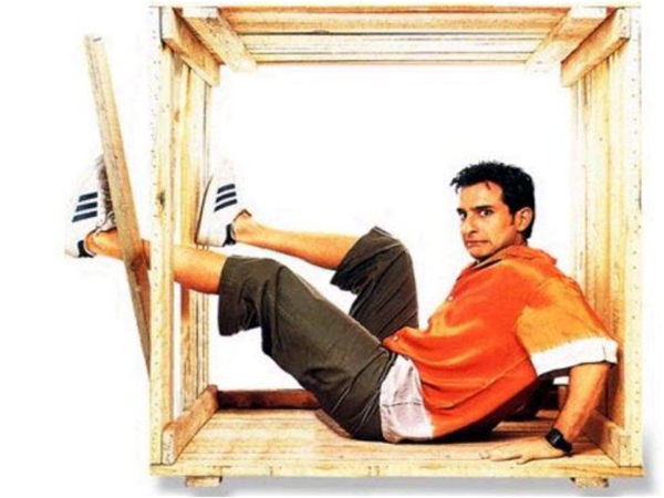 Saif Ali Khan plays the jester in Dil Chahta Hai (2001)