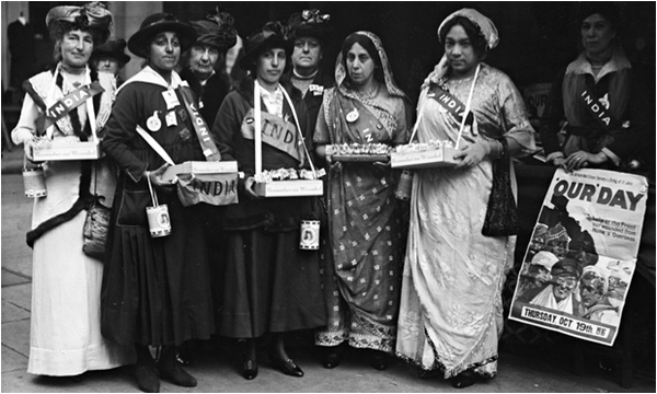 Princess Duleep Singh (second left) and others collect funds to help soldiers at the front during the First World War