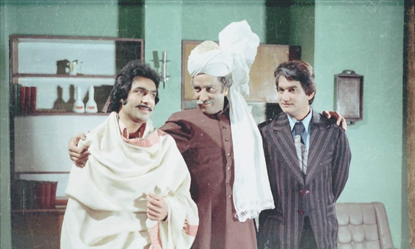Amjad's play 'Waris' was one of PTV's most popular drama serials in the 1980s