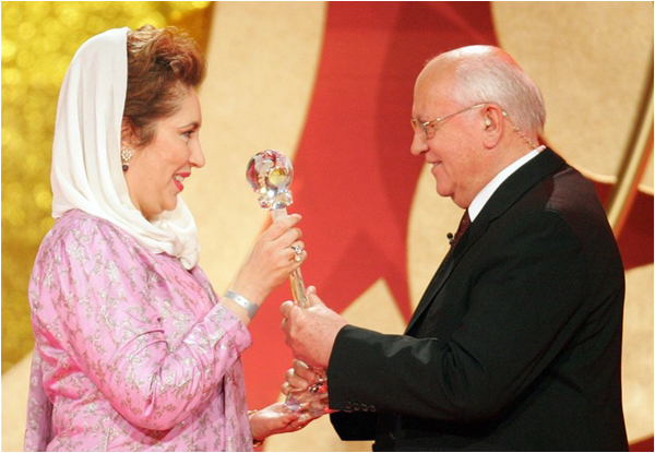 President Gorbachev and Benazir Bhutto in 2005 - not their first meeting