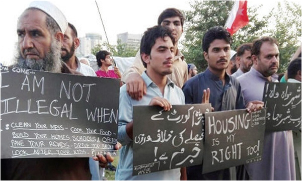 Authorities in Islamabad are accused of denying these slum dwellers the right to basic shelter