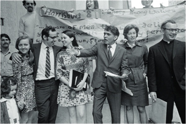 'Power to the people' - Eqbal Ahmad (centre) participated actively in the US anti-war movement, during the Vietnam War