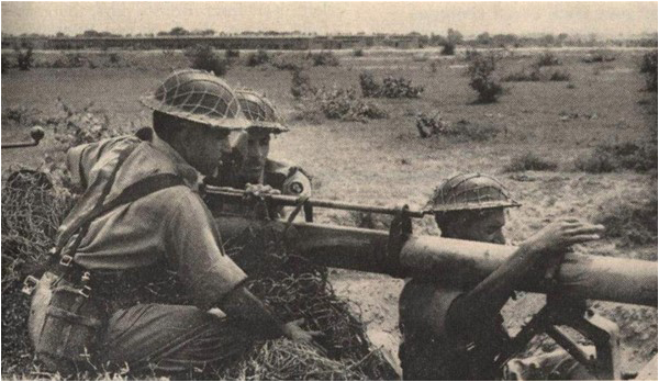 Pakistani troops on the frontline, 1965