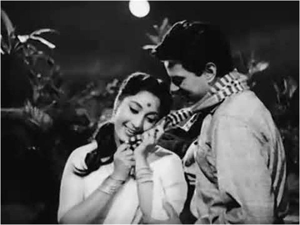 In Anpadh (1962), Madan Mohan and Raja Mehdi Ali worked with Lata to produce musical marvel 'Aap kee nazron ne samjha pyar ke qabil muje'