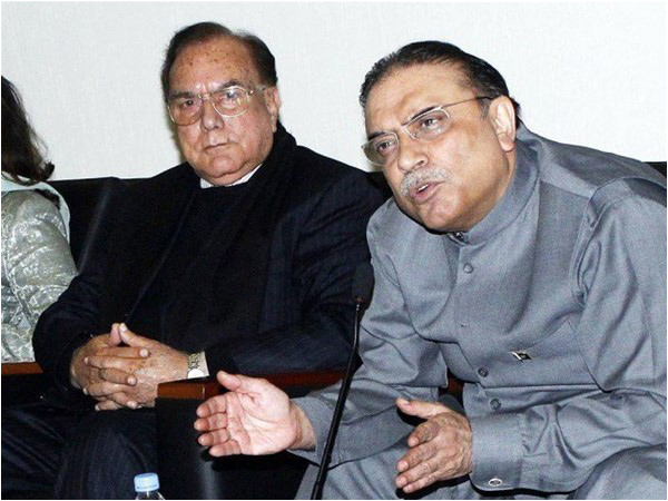 Manzoor Wattoo with Asif Zardari