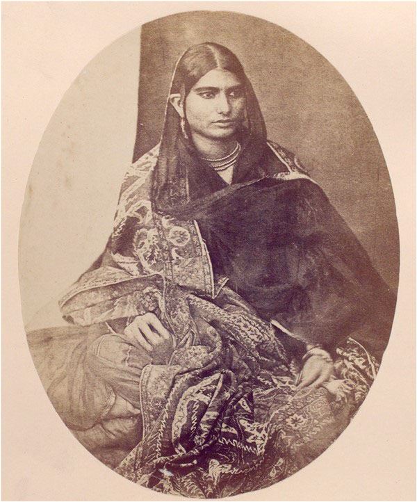 Diljan, Bazaar woman, Sharanpoor