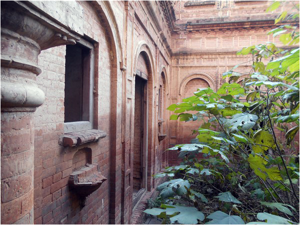Inside the haveli - abandoned for more than 40 years