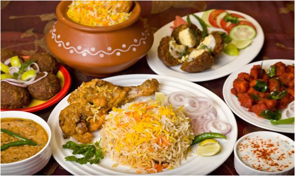 The Jashn-e-Rekhta also presented a wide variety of cuisine, including Mughal, Kashmiri and Peshawari